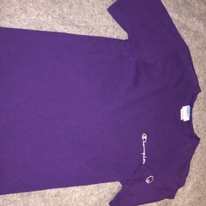 Champion t-shirt/ small